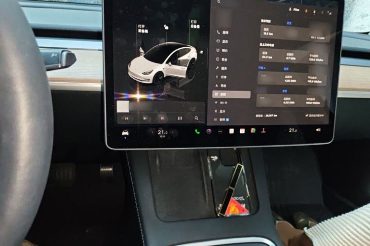 Used Tesla Model 3 2022 Rear-Wheel-Drive Version Audio And AC Panel
