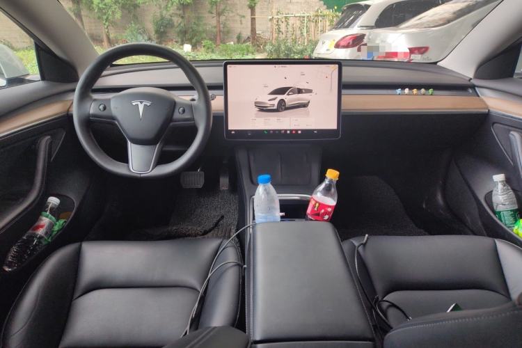Used Tesla Model 3 2022 Rear-Wheel-Drive Version Center Console