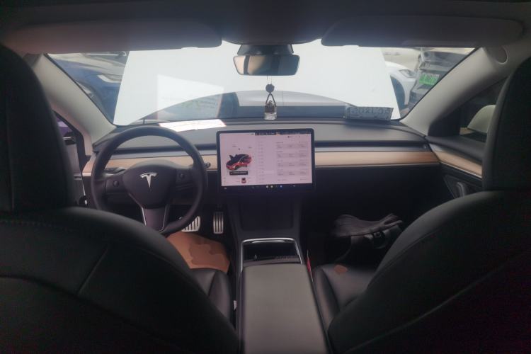 Used Tesla Model 3 2022 Performance High-Performance All-Wheel-Drive Version Center Console