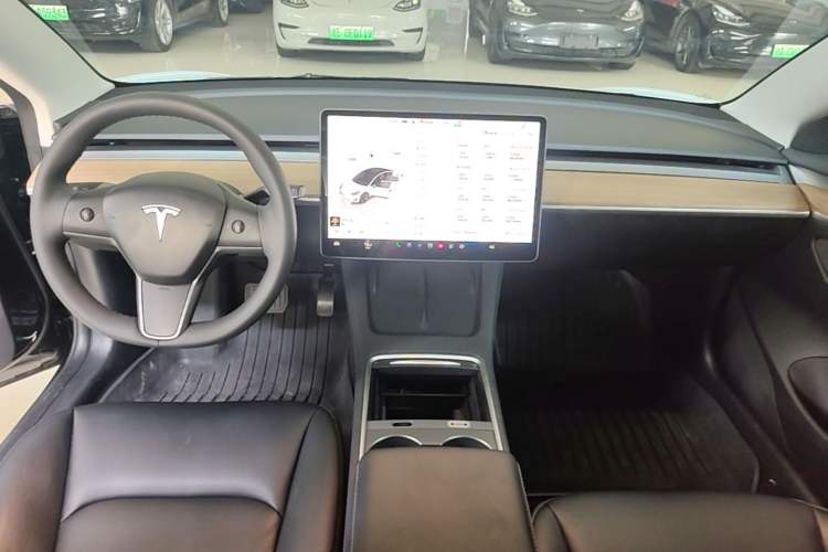 Used Tesla Model 3 2022 Rear-Wheel-Drive Version Center Console