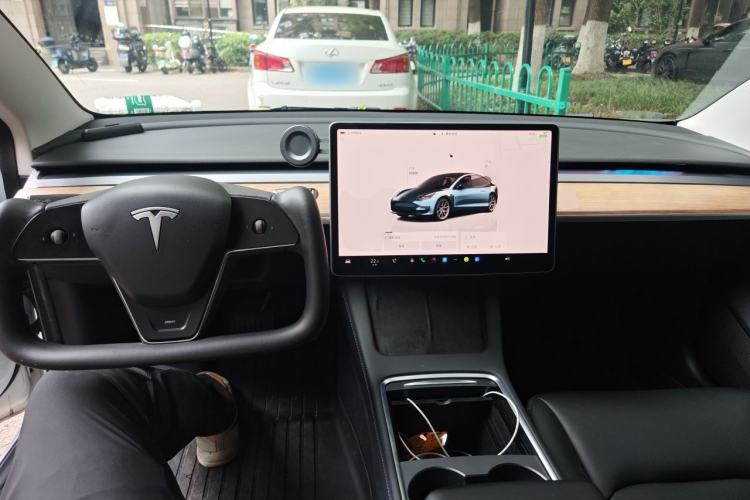 Used Tesla Model 3 2022 Rear-Wheel-Drive Version Center Console