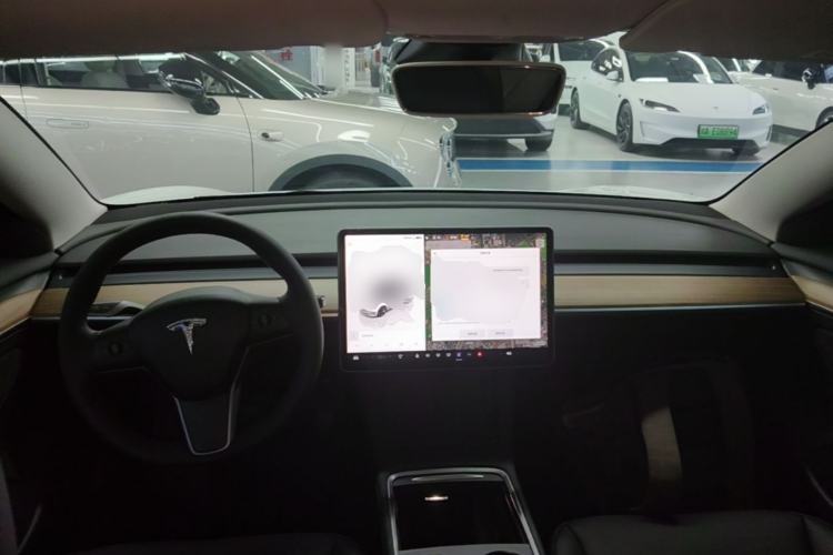 Used Tesla Model 3 2022 Rear-Wheel-Drive Version Center Console