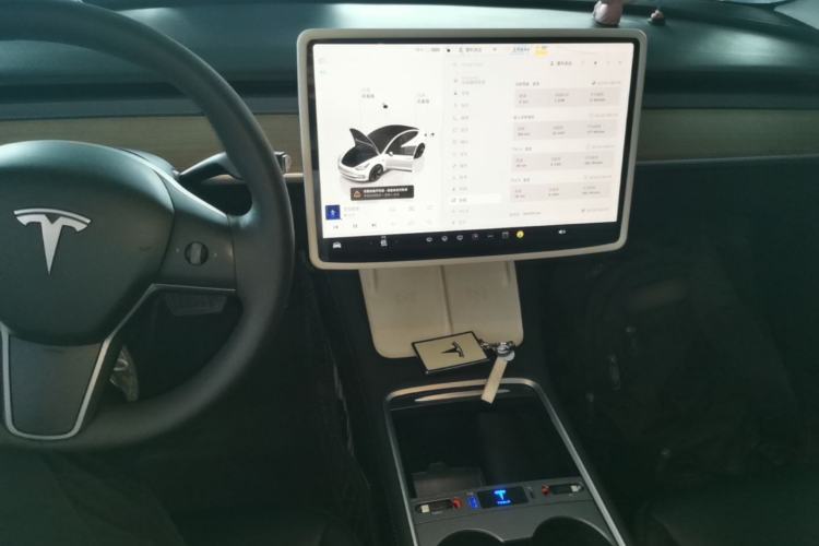 Used Tesla Model 3 2022 Rear-Wheel-Drive Version Center Console