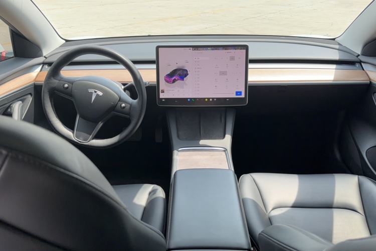 Used Tesla Model 3 2022 Rear-Wheel-Drive Version Center Console