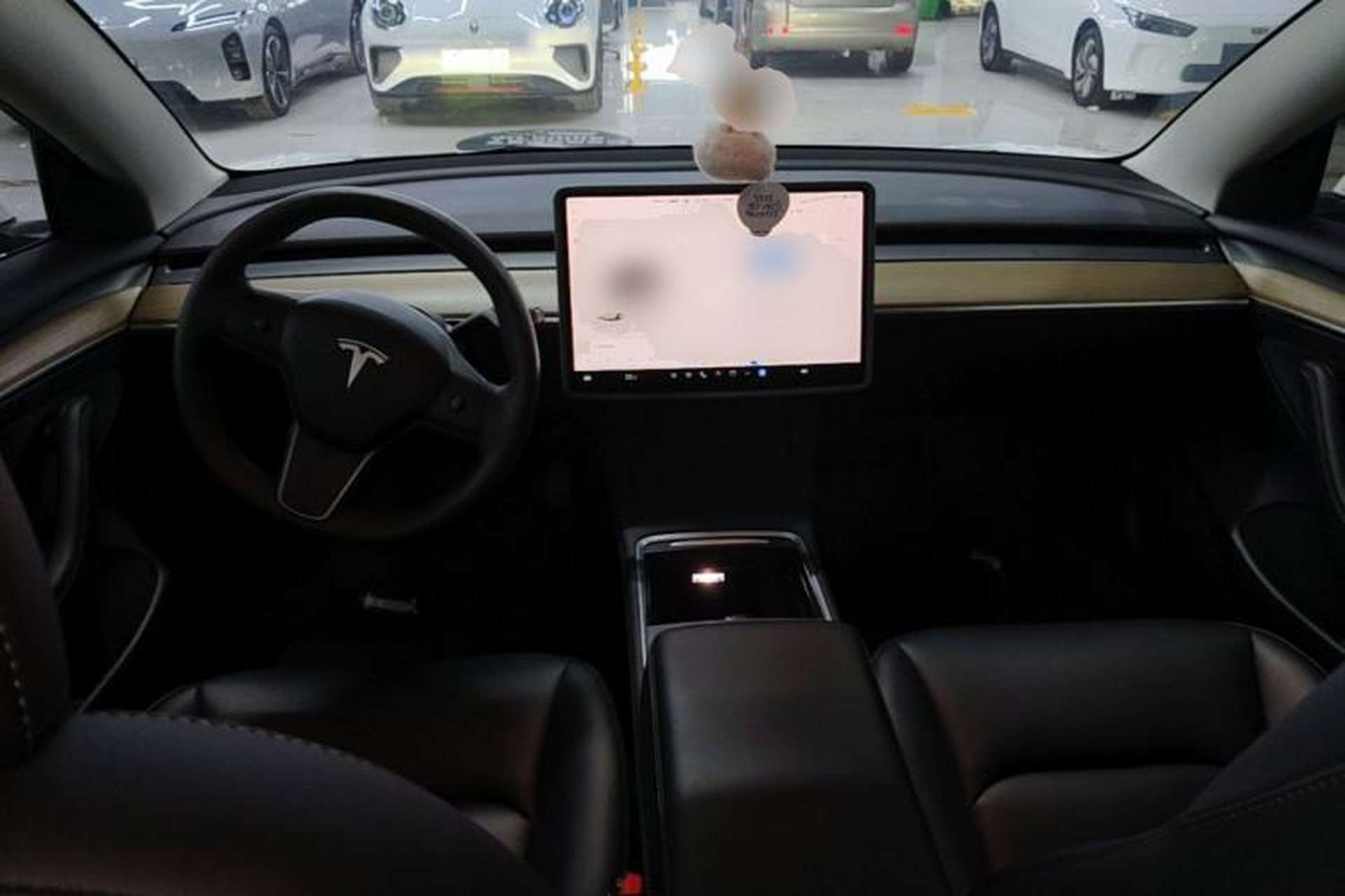 Used Tesla Model 3 2022 Rear-Wheel-Drive Version Center Console