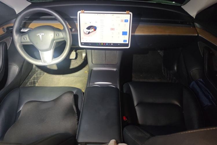 Used Tesla Model 3 2022 Rear-Wheel-Drive Version Center Console