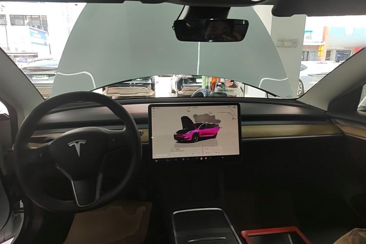 Used Tesla Model 3 2022 Rear-Wheel-Drive Version Center Console