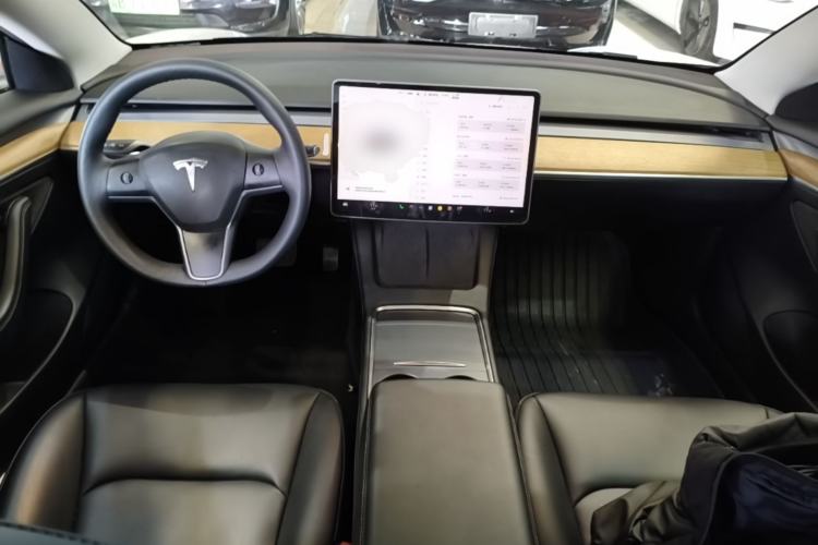 Used Tesla Model 3 2022 Rear-Wheel-Drive Version Center Console