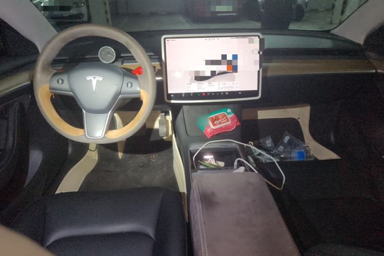 Used Tesla Model 3 2022 Rear-Wheel-Drive Version Center Console