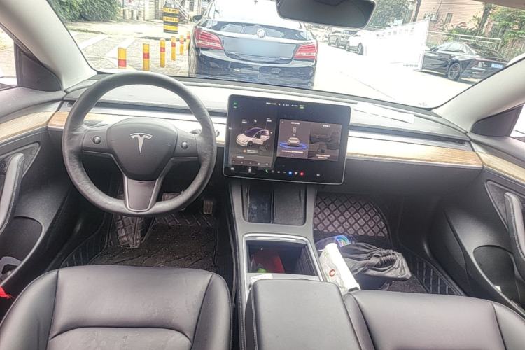 Used Tesla Model 3 2022 Rear-Wheel-Drive Version Center Console