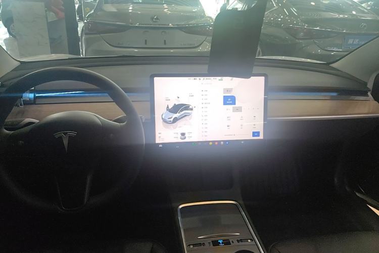 Used Tesla Model 3 2022 Rear-Wheel-Drive Version Center Console