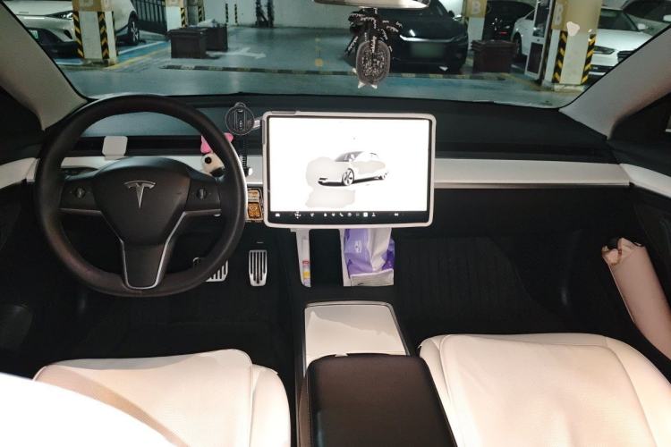 Used Tesla Model 3 2022 Rear-Wheel-Drive Version Center Console