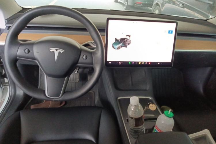 Used Tesla Model 3 2022 Rear-Wheel-Drive Version Center Console