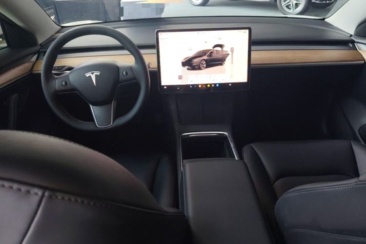 Used Tesla Model 3 2022 Rear-Wheel-Drive Version Center Console