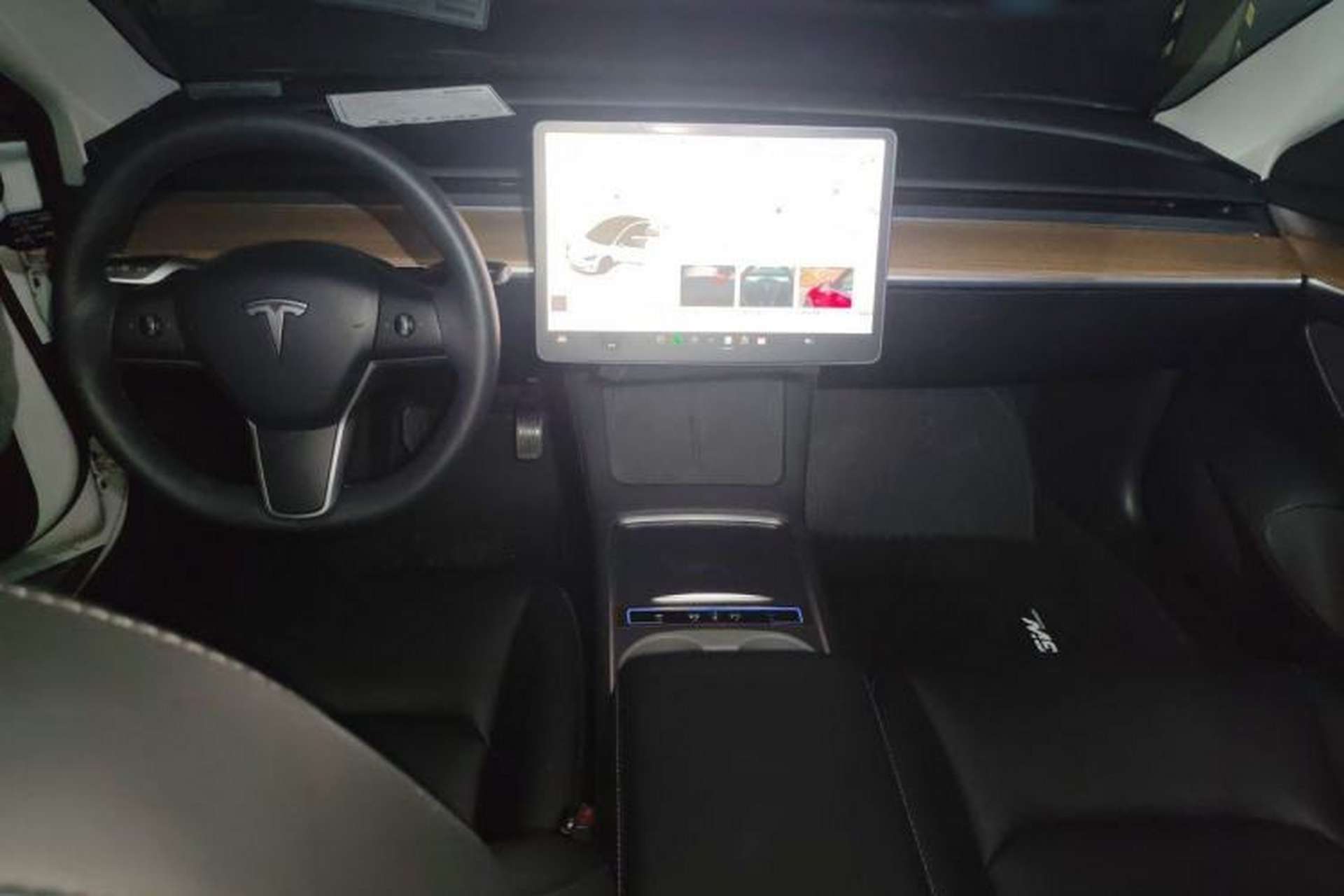 Used Tesla Model 3 2022 Rear-Wheel-Drive Version Center Console