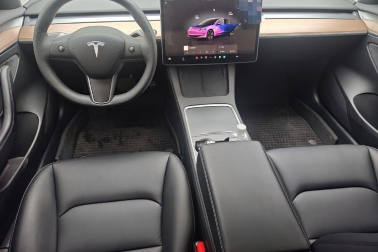 Used Tesla Model 3 2022 Rear-Wheel-Drive Version Center Console