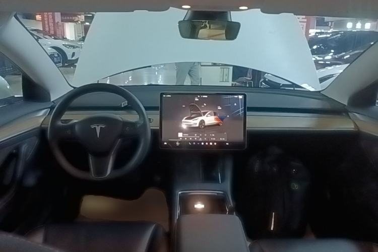 Used Tesla Model 3 2022 Rear-Wheel-Drive Version Center Console