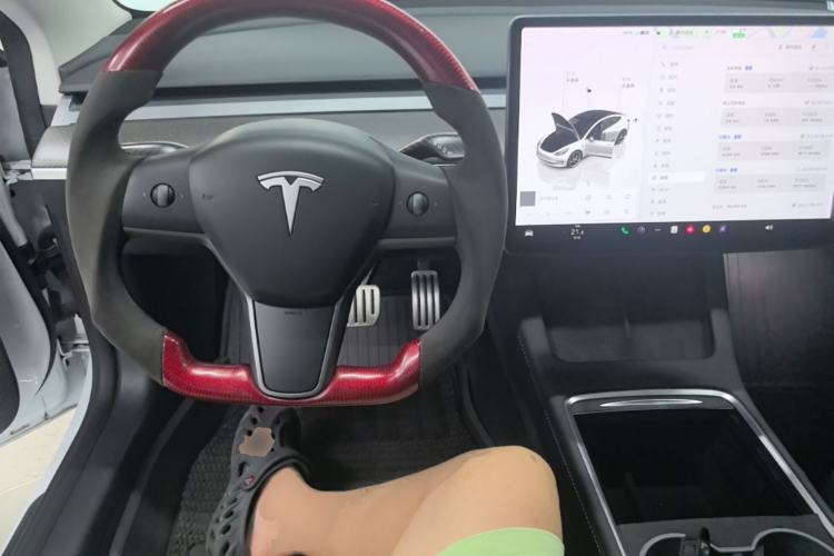 Used Tesla Model 3 2022 Performance High-Performance All-Wheel-Drive Version Center Console