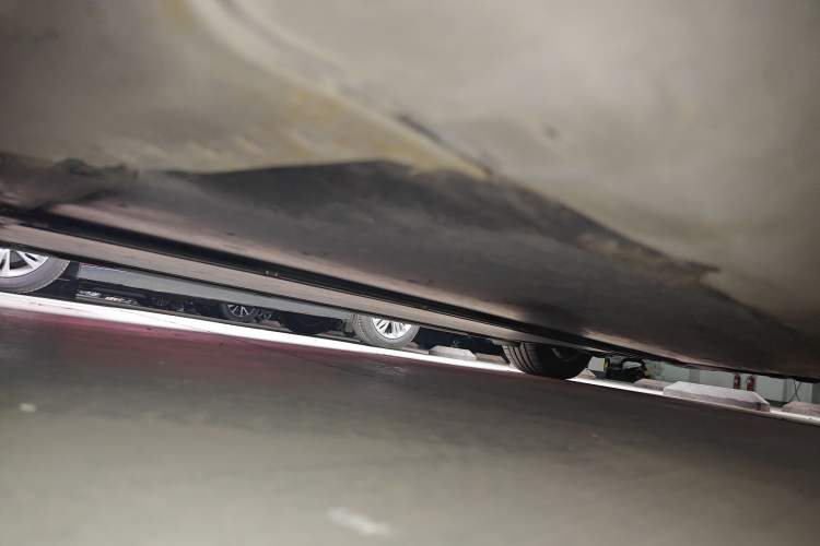 Used Tesla Model 3 2022 Rear-Wheel-Drive Version Chassis Front Left