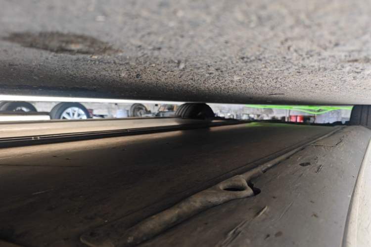 Used Tesla Model 3 2022 Rear-Wheel-Drive Version Chassis Front Right