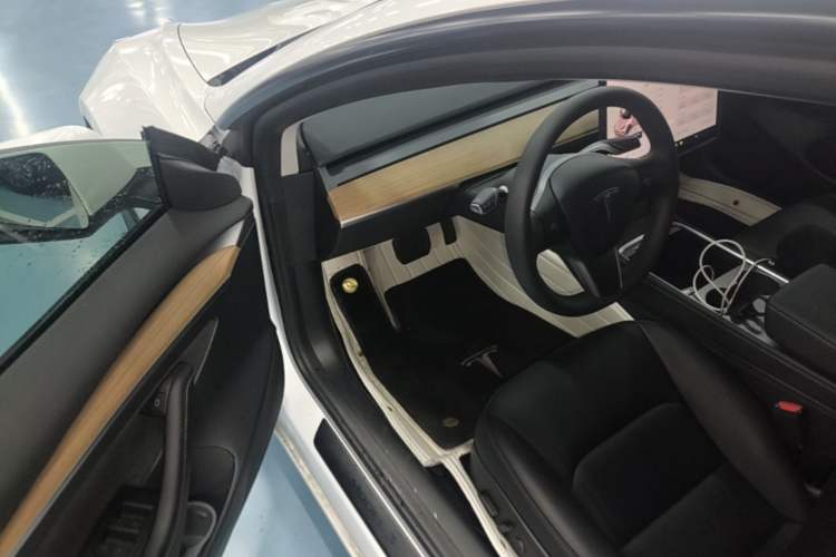Used Tesla Model 3 2022 Rear-Wheel-Drive Version Driver Seat