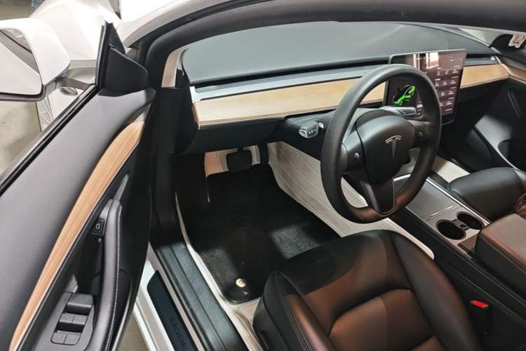 Used Tesla Model 3 2022 Rear-Wheel-Drive Version Driver Seat
