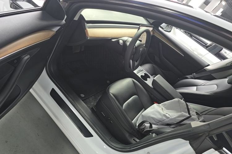 Used Tesla Model 3 2022 Rear-Wheel-Drive Version Driver Seat