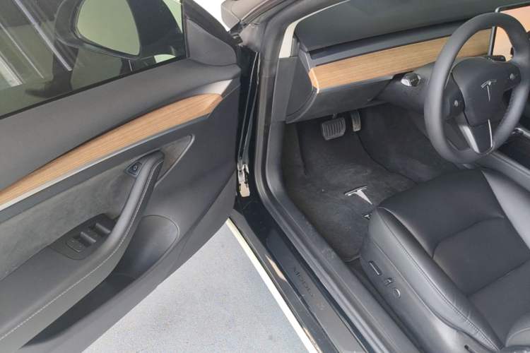Used Tesla Model 3 2022 Rear-Wheel-Drive Version Driver Seat