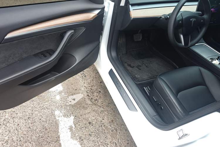 Used Tesla Model 3 2022 Rear-Wheel-Drive Version Driver Seat