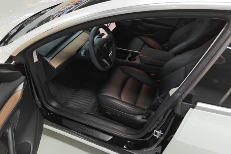 Used Tesla Model 3 2022 Rear-Wheel-Drive Version Driver Seat