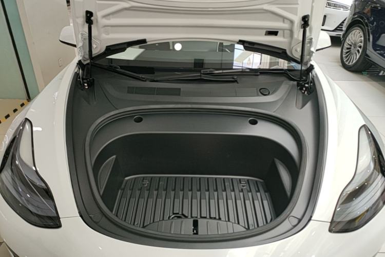 Used Tesla Model 3 2022 Rear-Wheel-Drive Version Engine Bay
