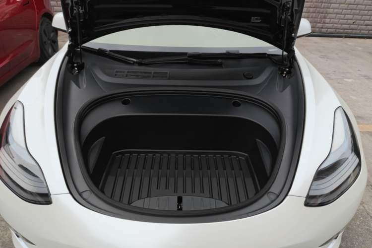 Used Tesla Model 3 2022 Performance High-Performance All-Wheel-Drive Version Engine Bay