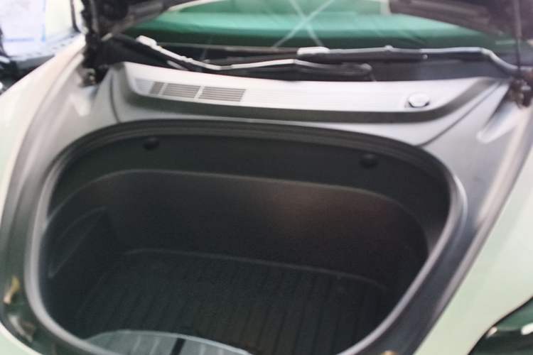 Used Tesla Model 3 2022 Rear-Wheel-Drive Version Engine Bay