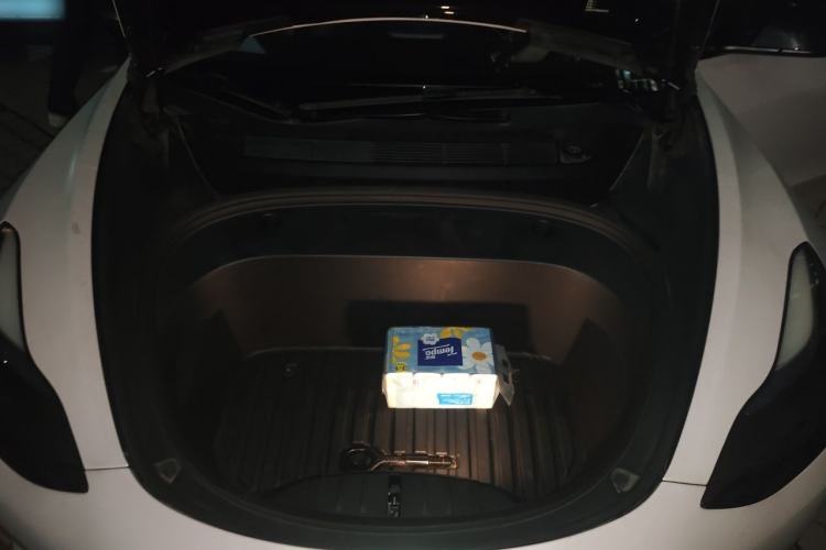 Used Tesla Model 3 2022 Rear-Wheel-Drive Version Engine Bay