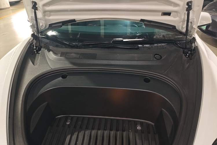 Used Tesla Model 3 2022 Rear-Wheel-Drive Version Engine Bay