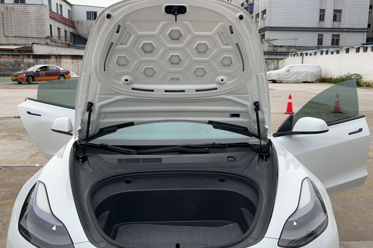 Used Tesla Model 3 2022 Rear-Wheel-Drive Version Engine Bay