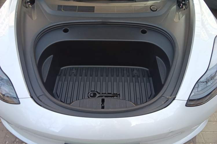 Used Tesla Model 3 2022 Performance High-Performance All-Wheel-Drive Version Engine Bay