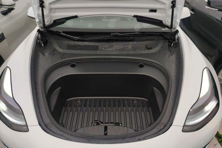 Used Tesla Model 3 2022 Rear-Wheel-Drive Version Engine Bay