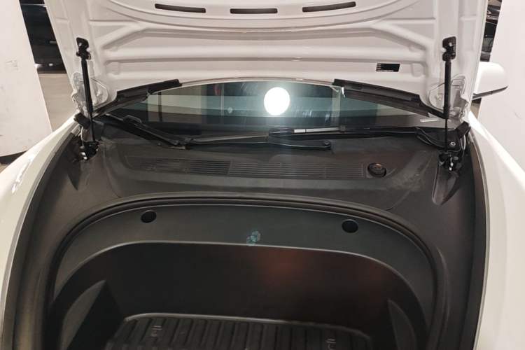 Used Tesla Model 3 2022 Rear-Wheel-Drive Version Engine Bay