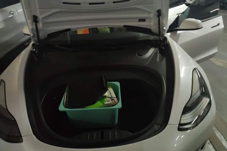 Used Tesla Model 3 2022 Performance High-Performance All-Wheel-Drive Version Engine Bay Left