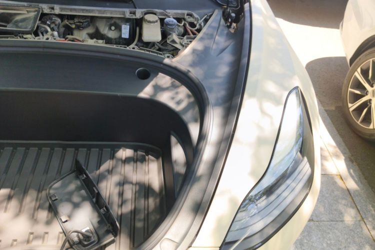 Used Tesla Model 3 2022 Rear-Wheel-Drive Version Engine Bay Left
