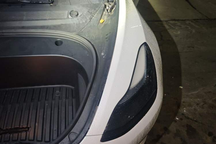Used Tesla Model 3 2022 Rear-Wheel-Drive Version Engine Bay Left