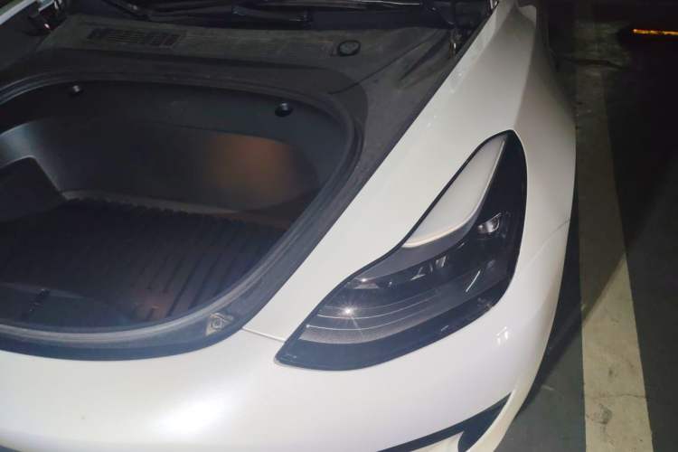 Used Tesla Model 3 2022 Rear-Wheel-Drive Version Engine Bay Left
