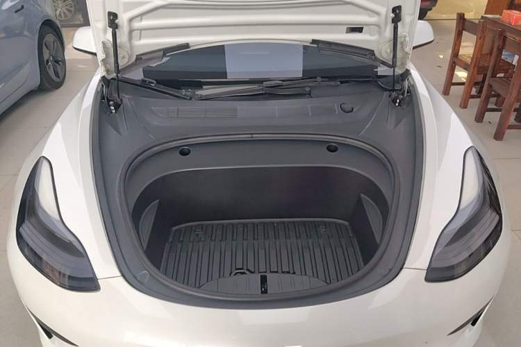 Used Tesla Model 3 2022 Rear-Wheel-Drive Version Engine Bay
