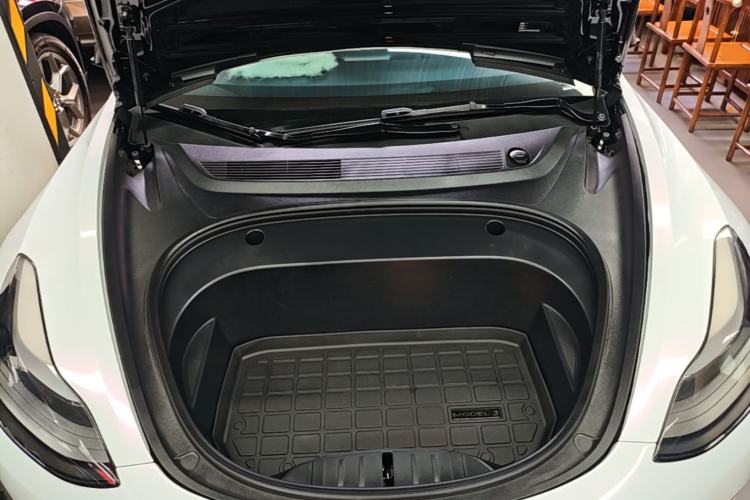 Used Tesla Model 3 2022 Rear-Wheel-Drive Version Engine Bay