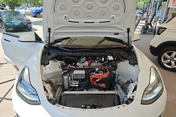 Used Tesla Model 3 2022 Performance High-Performance All-Wheel-Drive Version Engine Bay