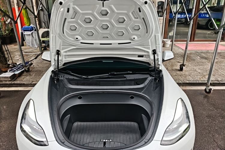 Used Tesla Model 3 2022 Rear-Wheel-Drive Version Engine Bay