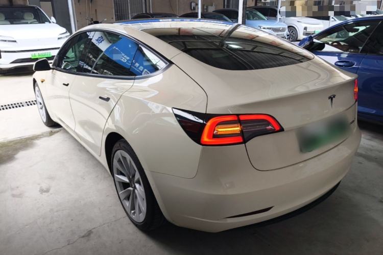 Used Tesla Model 3 2022 Rear-Wheel-Drive Version Exterior 2