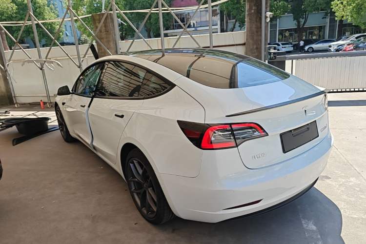 Used Tesla Model 3 2022 Performance High-Performance All-Wheel-Drive Version Exterior 2