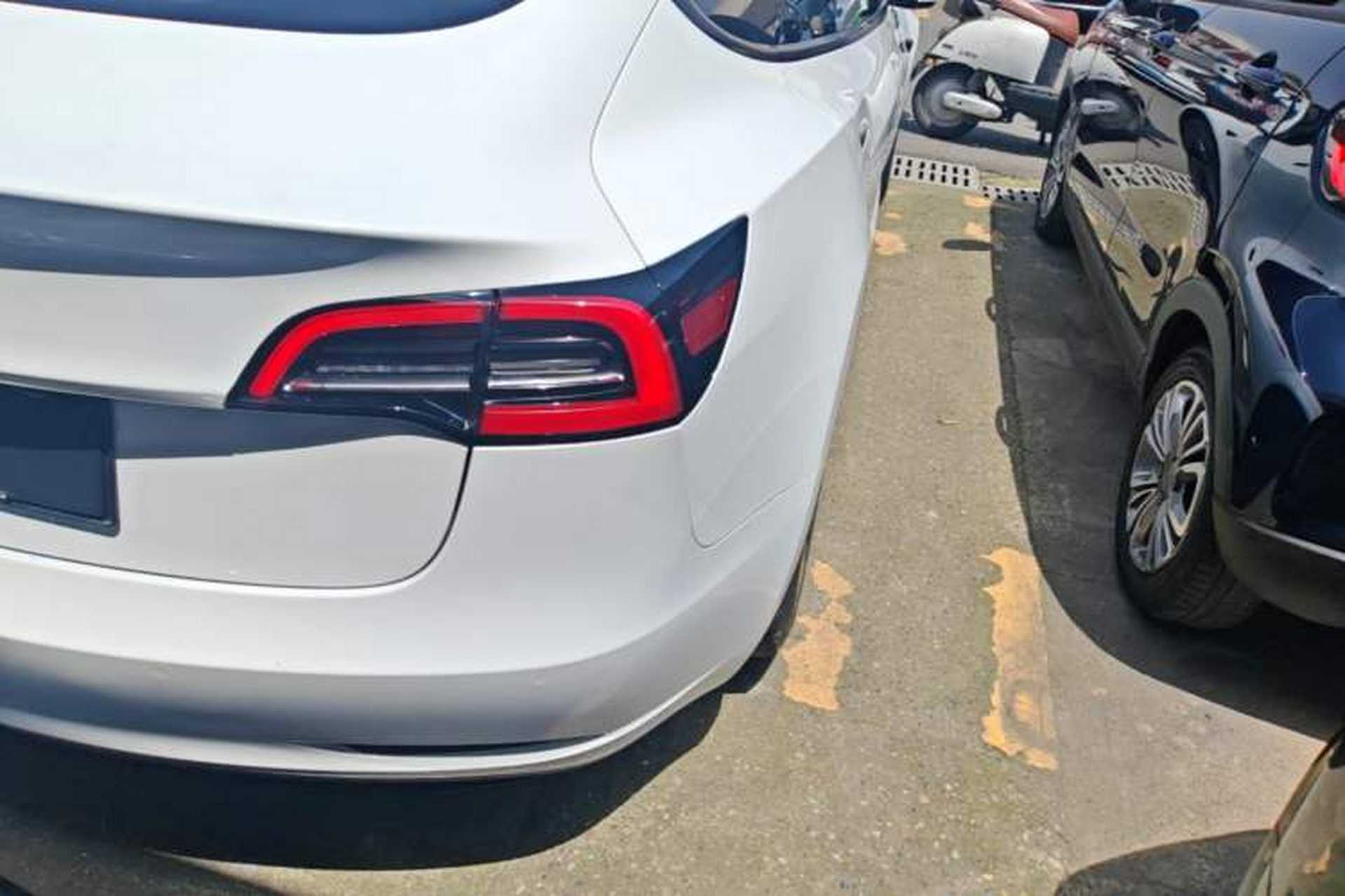 Used Tesla Model 3 2022 Rear-Wheel-Drive Version Exterior 3